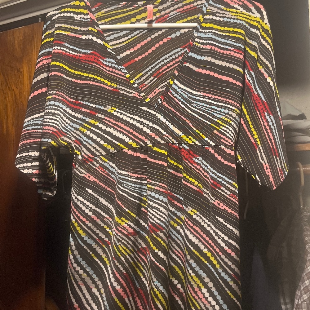 Short sleeved blouse